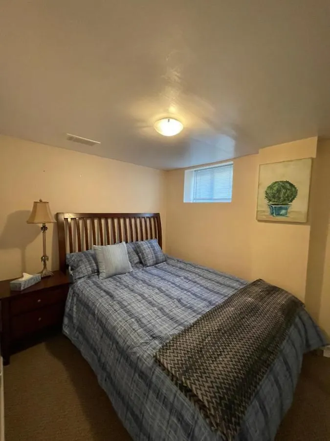 トロントThe Westviewアパートメント 0*, トロント