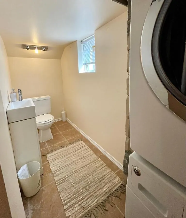 トロントThe Westviewアパートメント